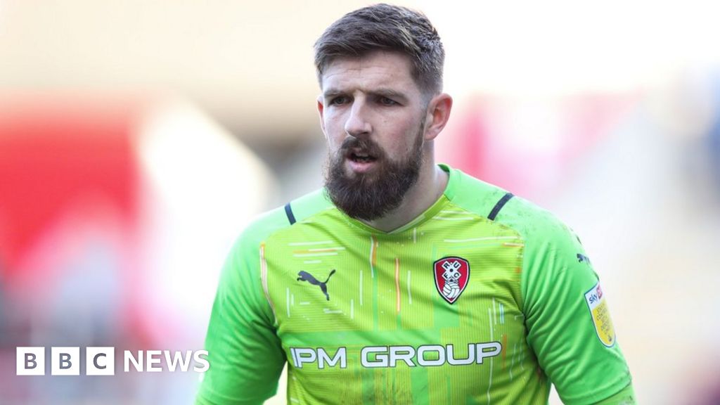 Derby keeper Josh Vickers pays heartfelt tribute to wife - BBC News