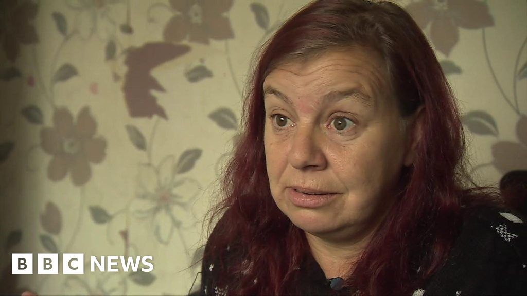 'I paid nearly £3,000 for a £300 washing machine' - BBC News