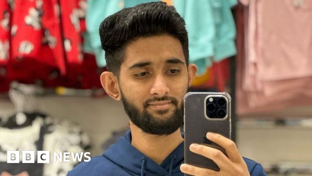 Bradford stabbing: Victim named as Kulsuma Akter as hunt for Habibur Masum continues