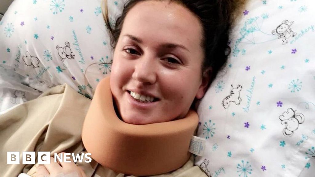 Sophie Wilson: Backpacker who broke neck back in UK - BBC News