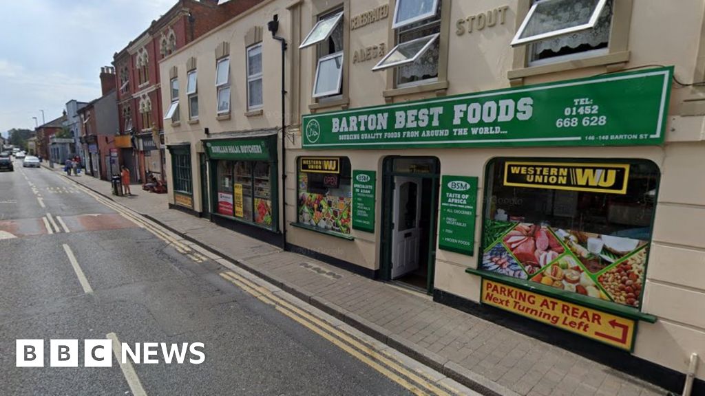 Murder accused Esam Dawood takes own life in prison BBC News