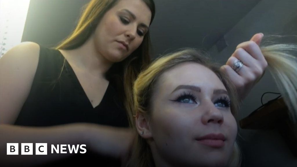 Hairdressers Train Staff To Spot Signs Of Domestic Abuse Bbc News