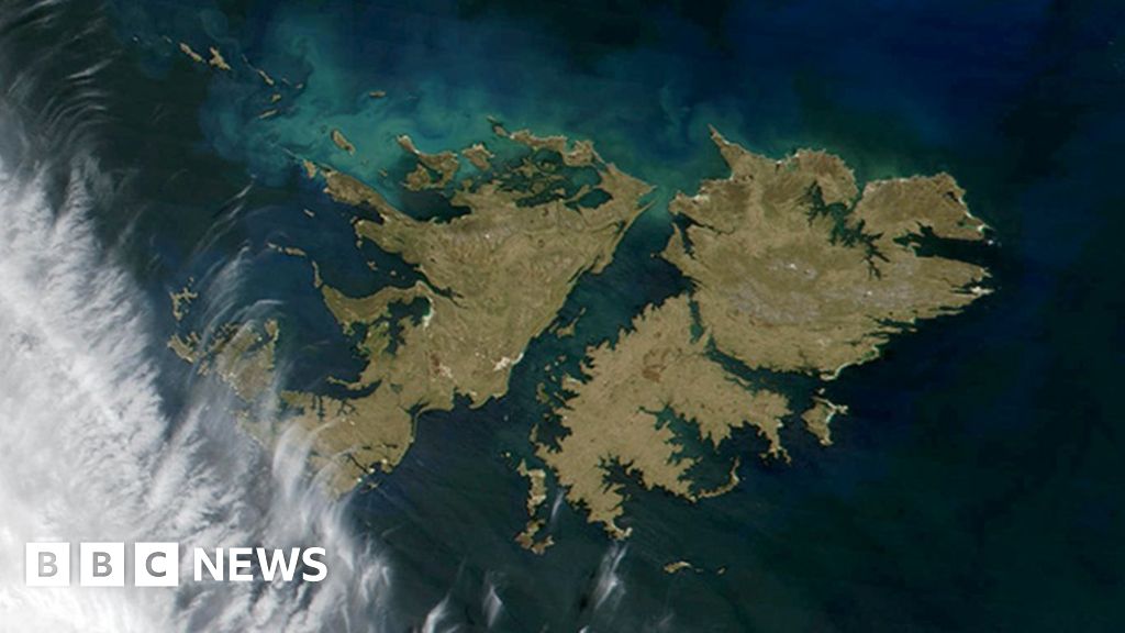 Ancient tsunami may have struck Falkland Islands