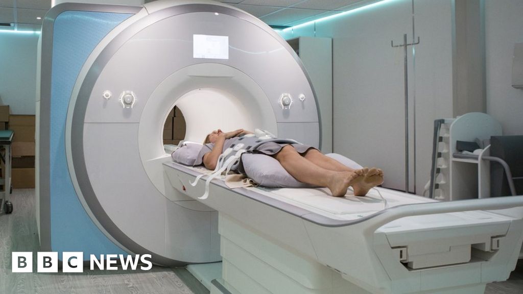 Obese Patients Too Big For Mri Scanners Cardiff Nhs Board Says Bbc News 