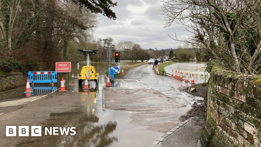 Wraysbury flooding forces vulnerable residents out of homes 