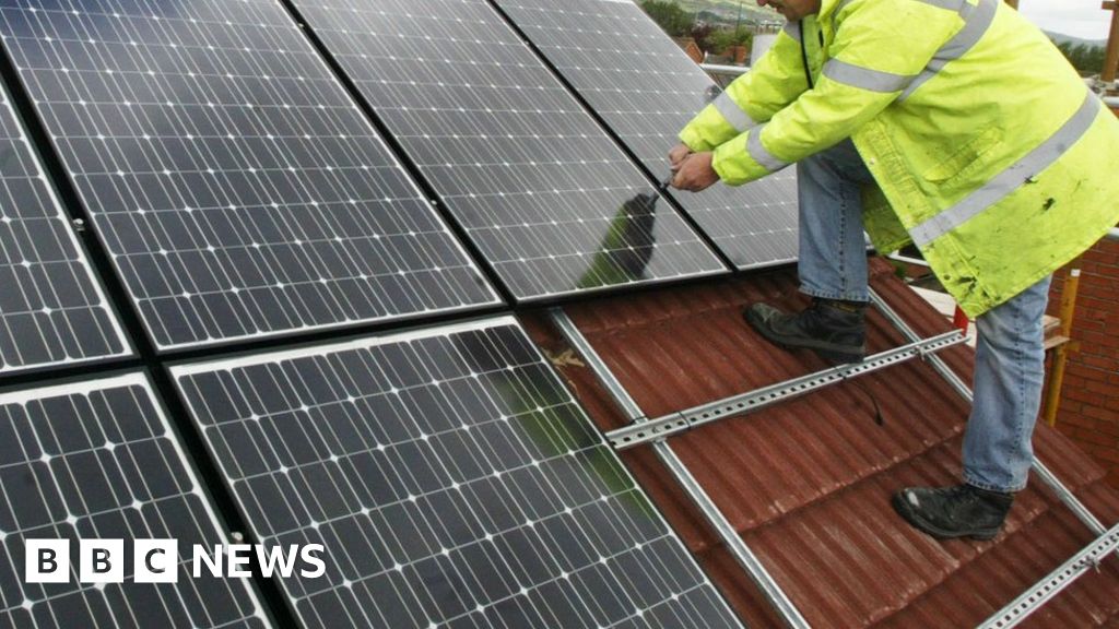 scunthorpe-solar-panels-plan-for-schools-to-cut-energy-bills