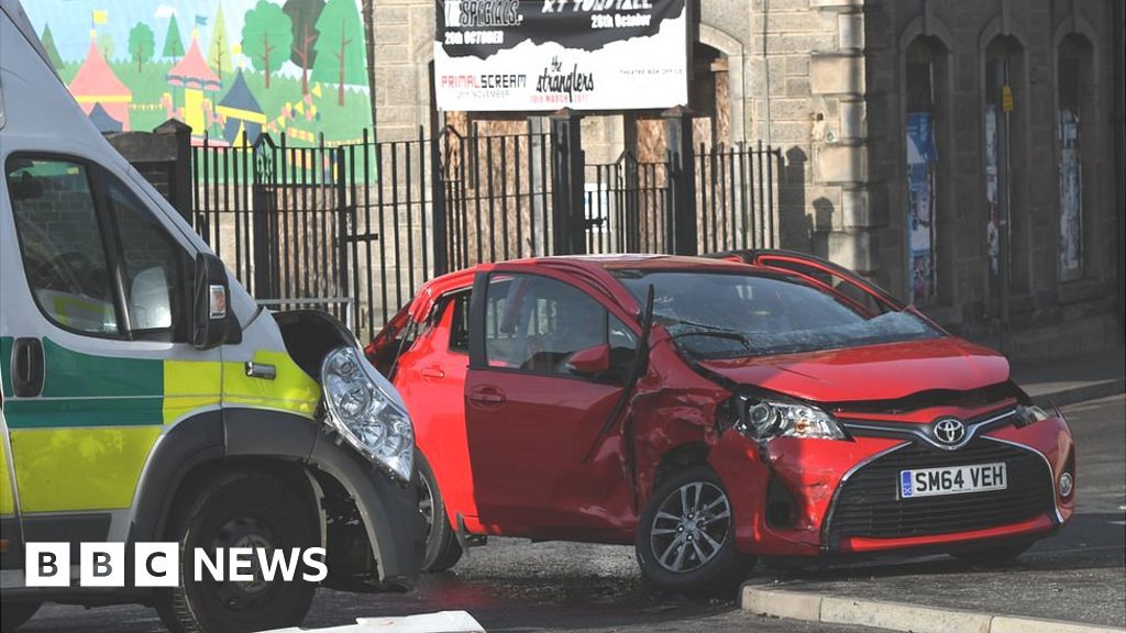 Ambulance Crashes With Two Cars In Fife - BBC News