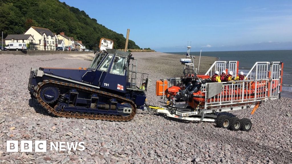 Minehead Lifeboat saves 10 lives in busier than normal year