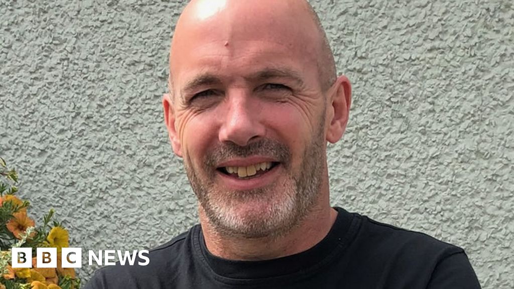 Covid restrictions: 'It should be the same rules in every country'