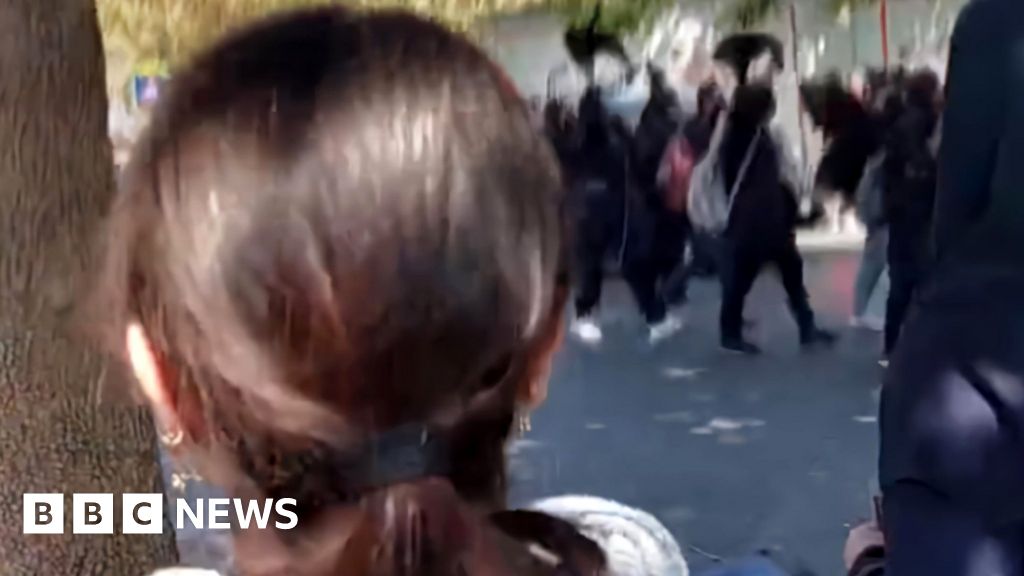 Iran schoolgirls remove hijabs in protests against government