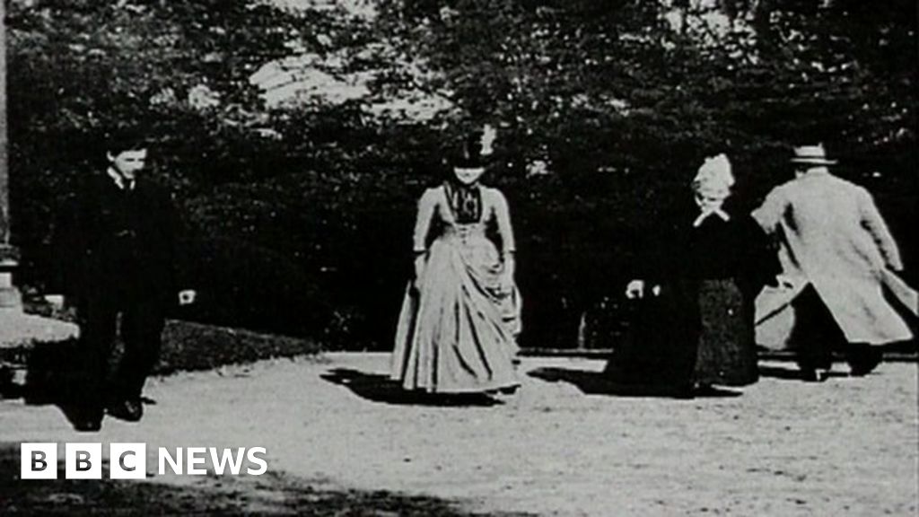 Louis Le Prince: Are these the world&#39;s oldest films? - BBC News
