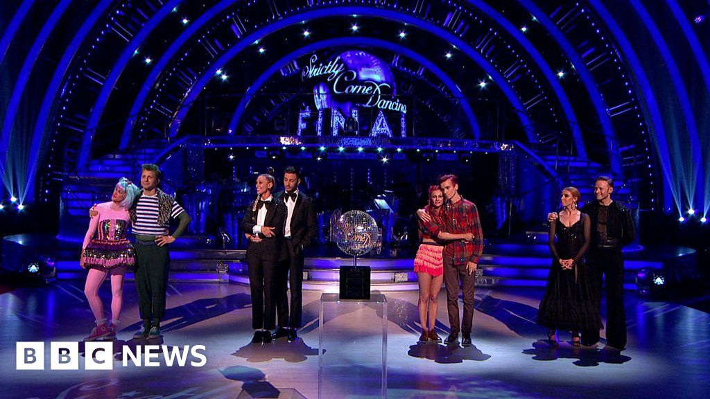 Who Won Strictly Come Dancing 2018 Bbc News 