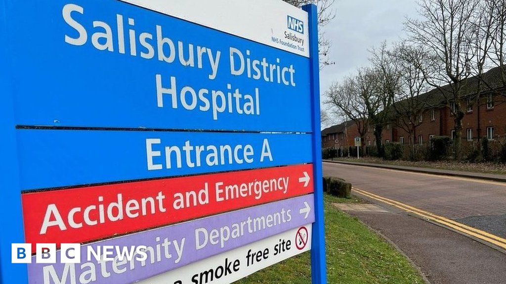 Salisbury District Hospital under 'relentless' pressure BBC News