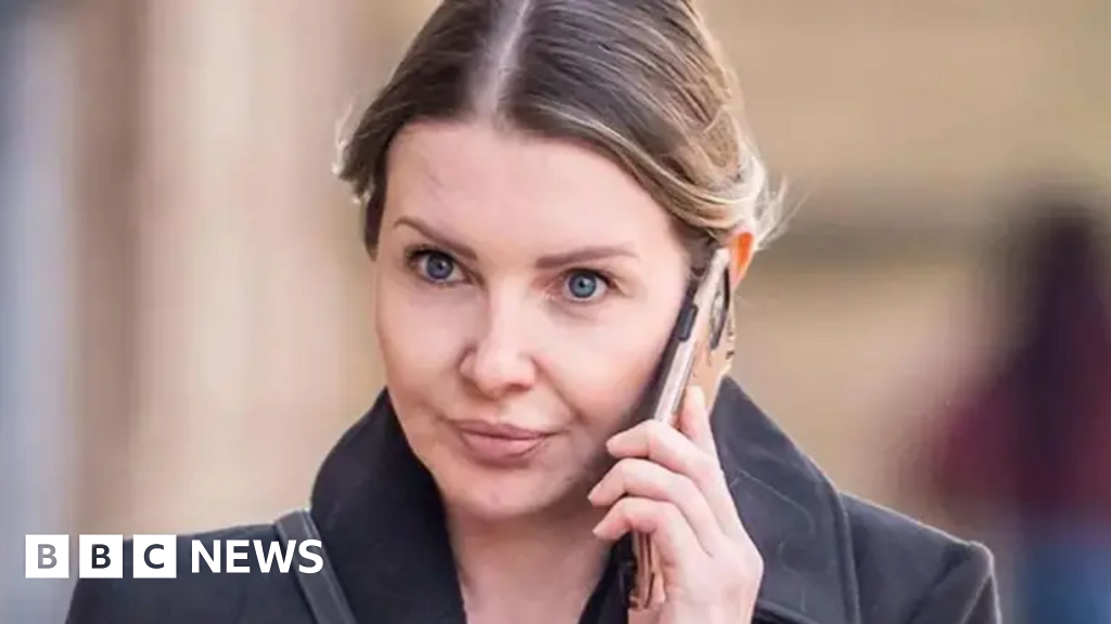 How texts from EncroChat helped uncover prison workers affair with drug boss