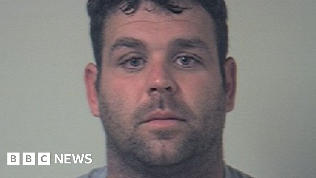 Man jailed for 'single punch' killing of Barnsley fatherofthree BBC