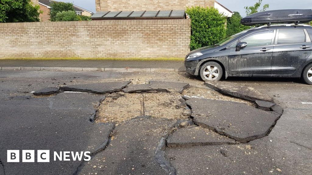 Portsmouth road 'damaged by lightning strike' BBC News