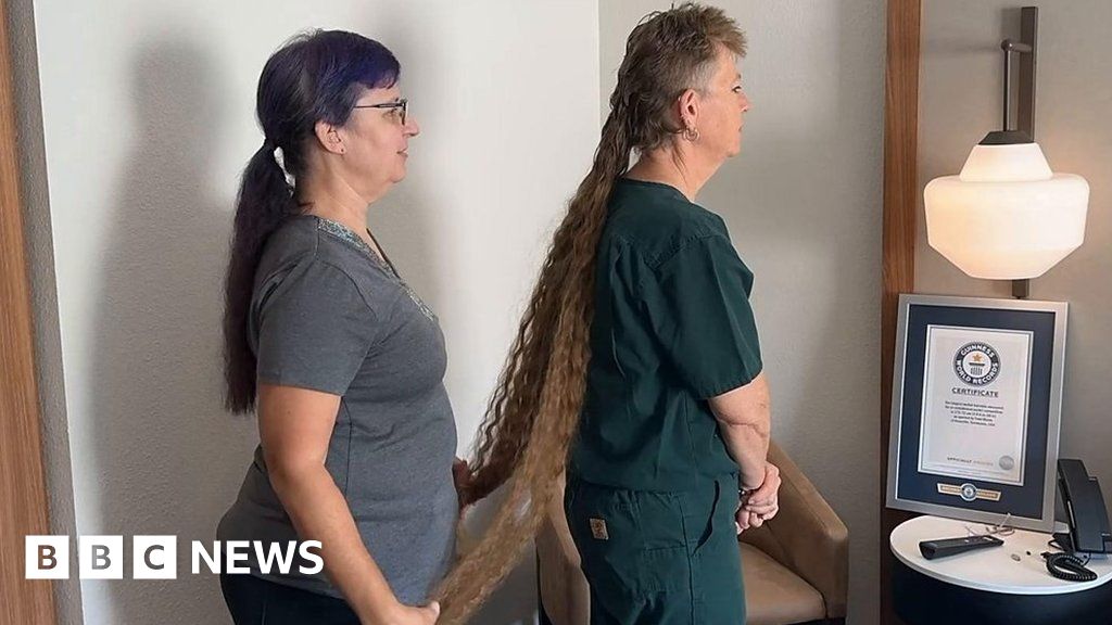 Woman sets record for world's longest mullet