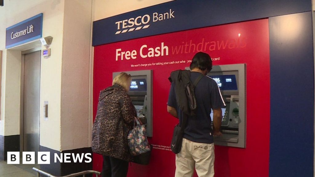 Tesco Bank customers lose money to 'fraudsters' - BBC News