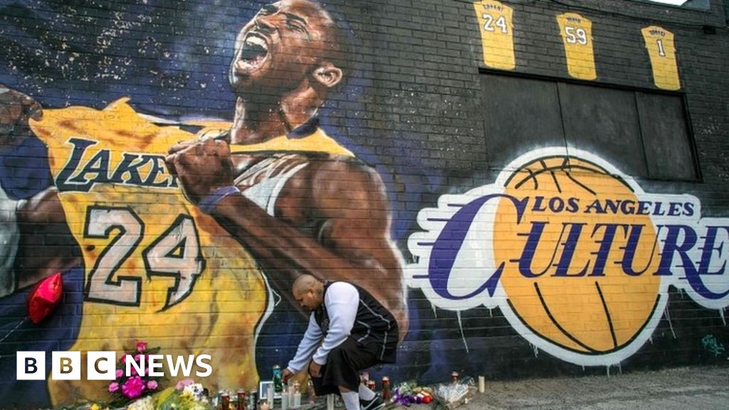 Kobe Bryant Investigators Work To Determine Cause Of Crash c News