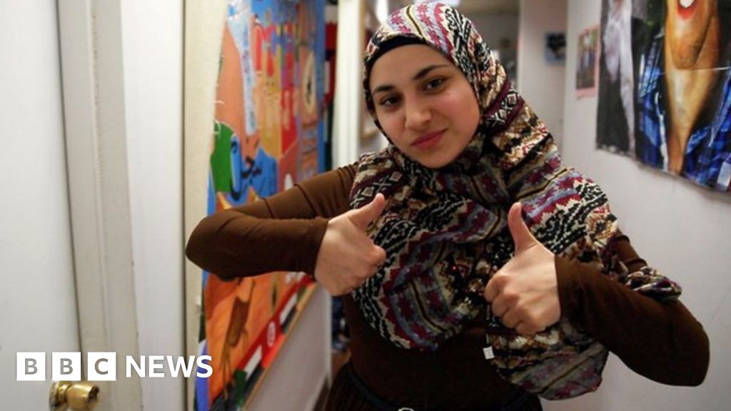 Meet The Young Female Arab American Activists Bbc News 