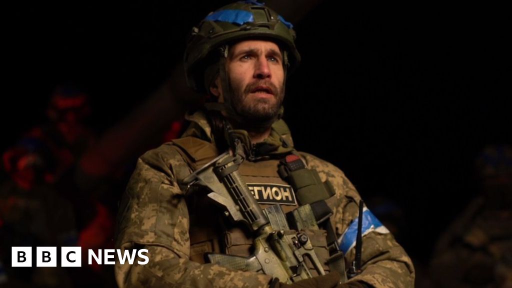 Три Украйна базирани руски паравоенни групировки казват че са преминали