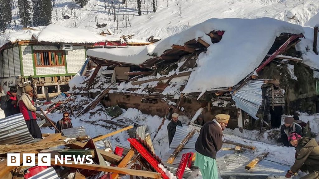 Kashmir avalanches and landslides leave 62 people dead