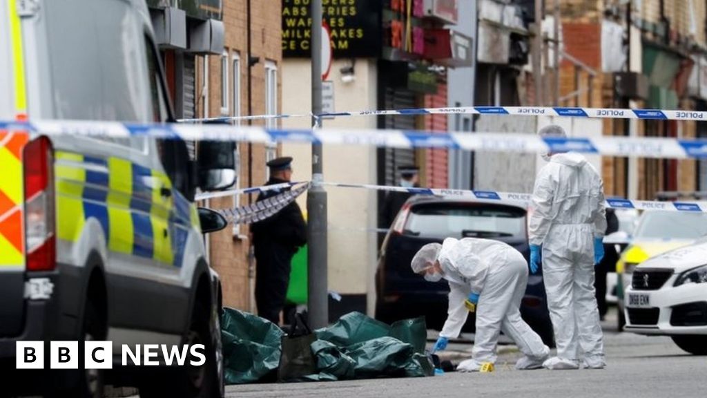 Liverpool Shooting: Woman Shot By Police 'critically Ill' - BBC News