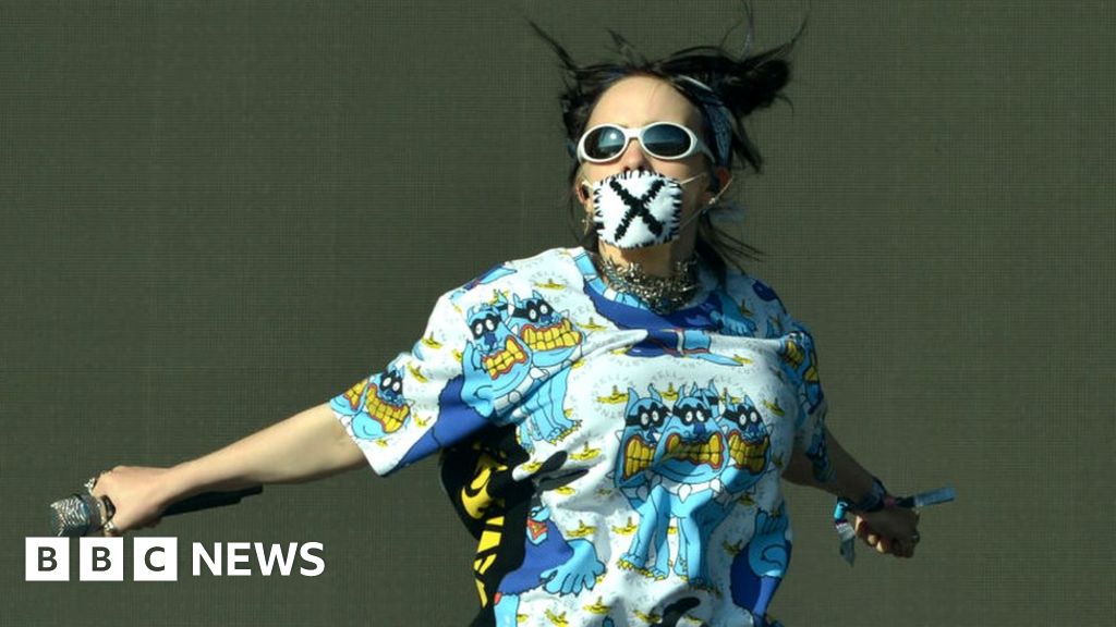 Coronavirus Rock Bands Start Selling Face Mask Merchandise Bbc News