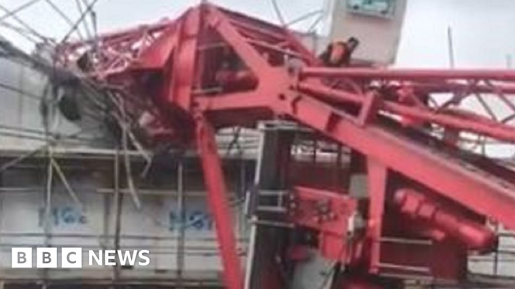 Bow crane collapse: Firefighters working to free trapped residents