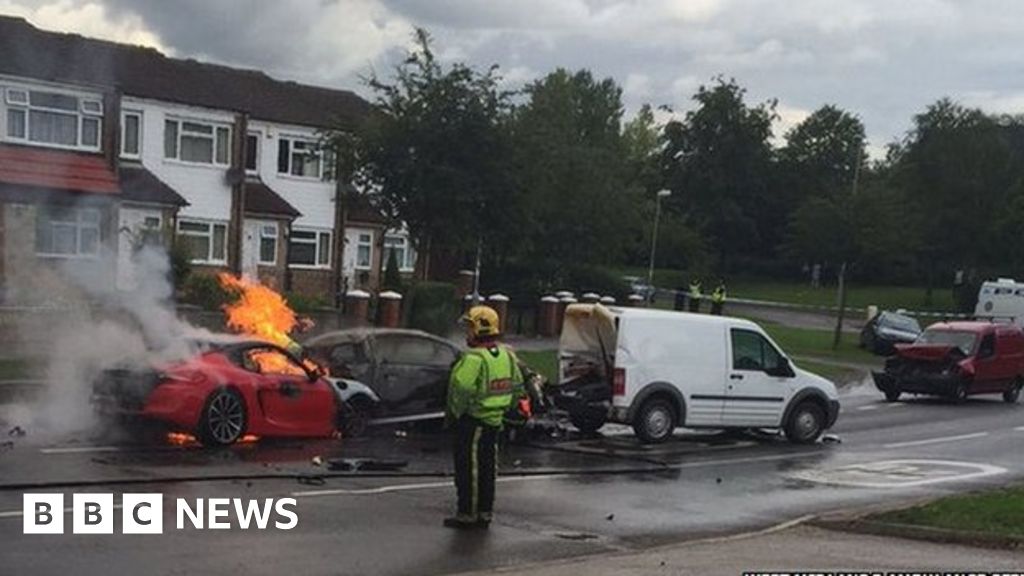Three vehicles on fire after crash in Birmingham - BBC News