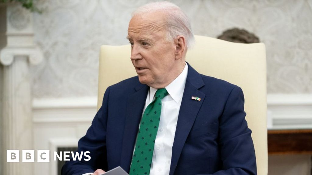 Biden apoya al líder demócrata Chuck Schumer tras convocar elecciones israelíes