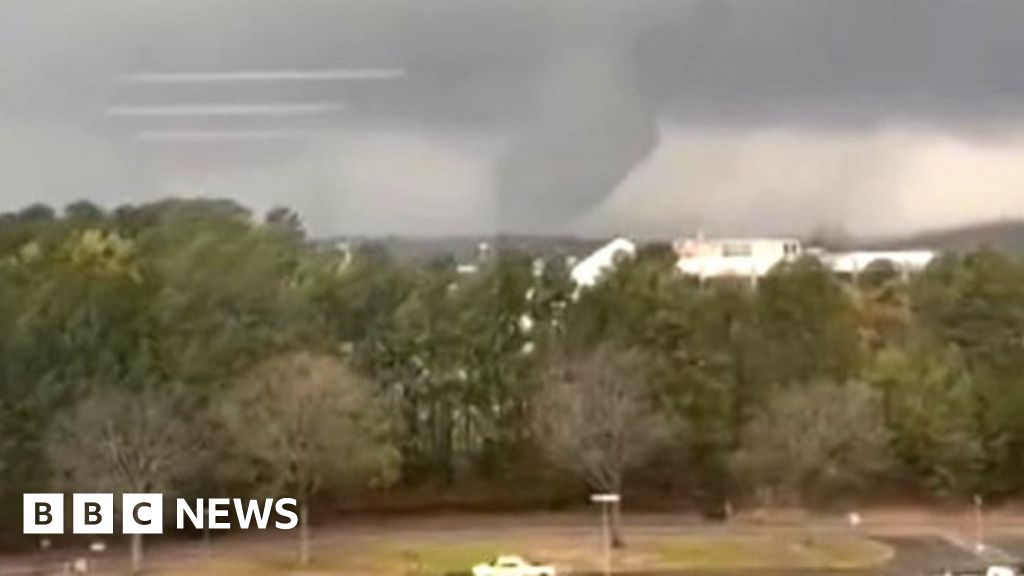 Tornado caught on camera moving across Little Rock, Arkansas