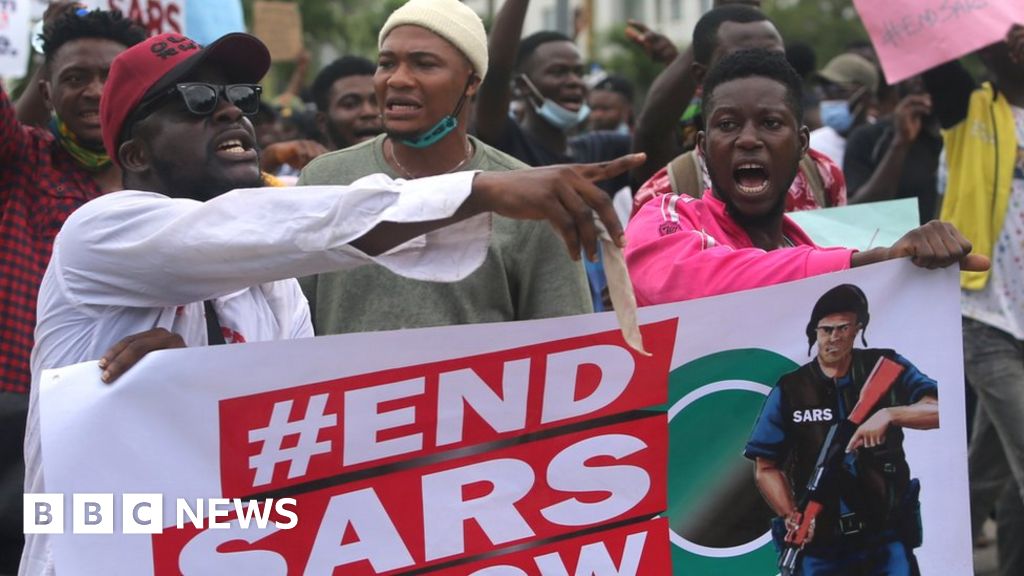 endsars-protests-nigeria-president-commits-to-ending-police-brutality