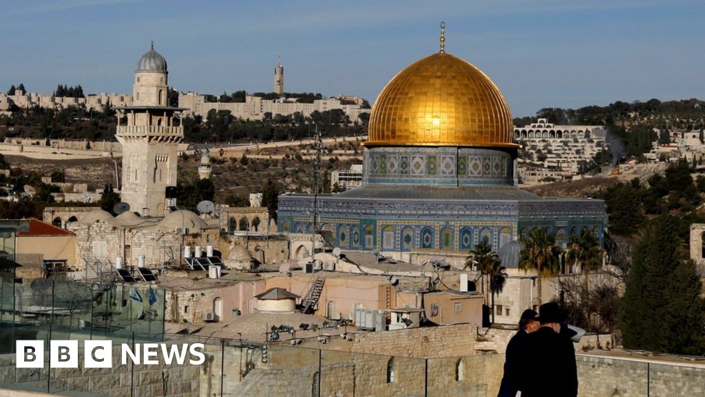 No plans to move UK's Israel embassy to Jerusalem - No 10