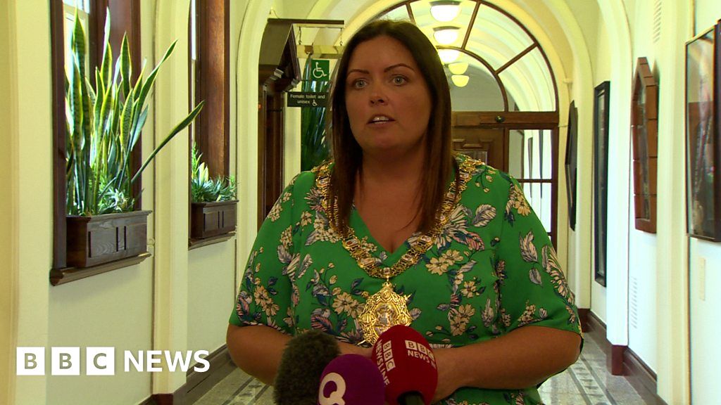 New Belfast lord mayor wants prosperous city based on rights BBC News