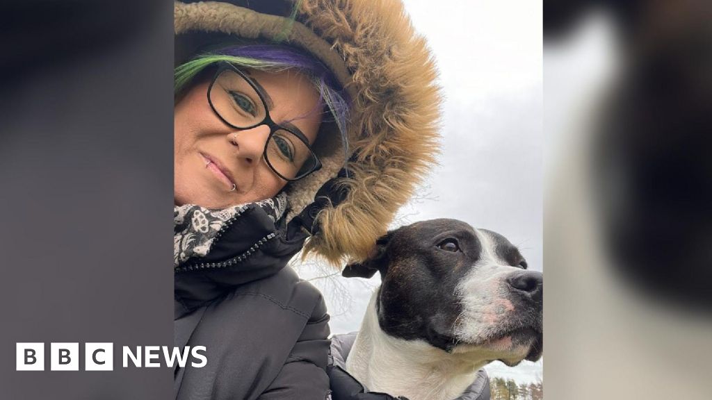 Sheffield Patient praises robotic hysterectomy recovery time BBC News