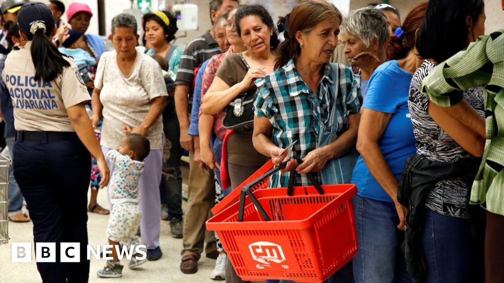 Venezuela army deployed to control food production and distribution ...