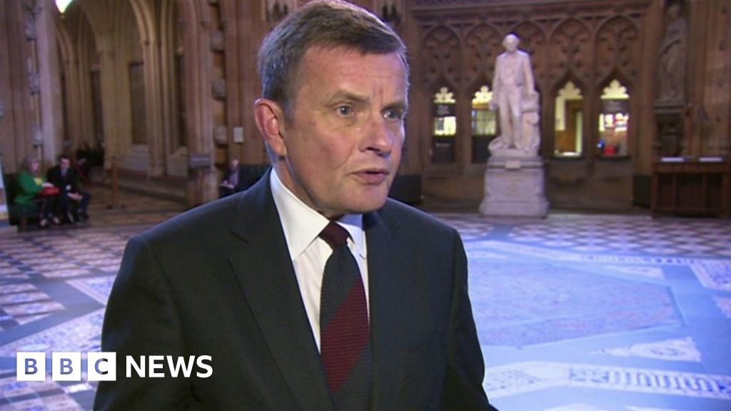 Next Welsh Tory leader 'must reflect members' Brexit views'