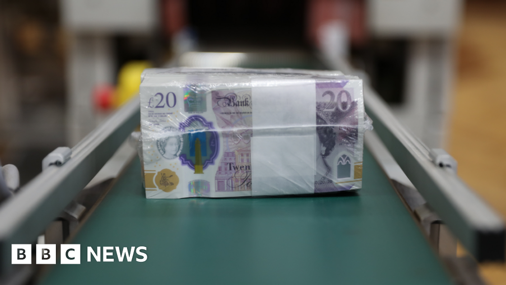 £24.5 billion of paper banknotes never cashed in