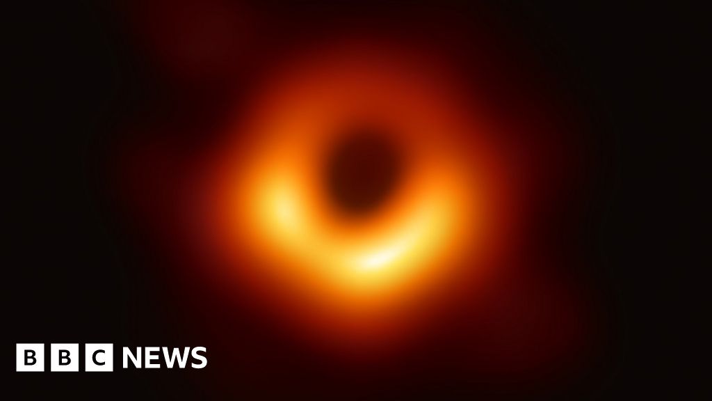 First picture of hot sale the black hole