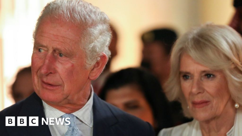 Charles and Camilla urge hesitant to get booster jab