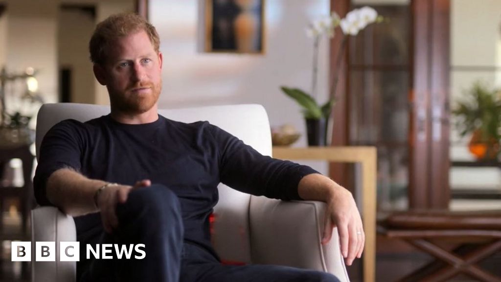 Prince Harry says ‘it’s a dirty game’ in new Netflix trailer – BBC