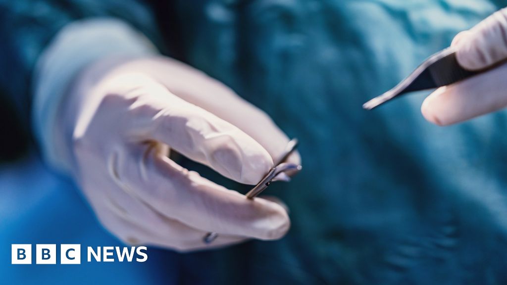 Calls for 'virginity repair' surgery to be banned - BBC News