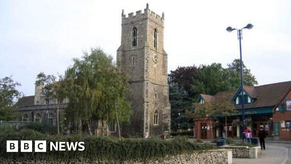 Haverhill vicar Ian Finn cleared of £12,000 church fraud 