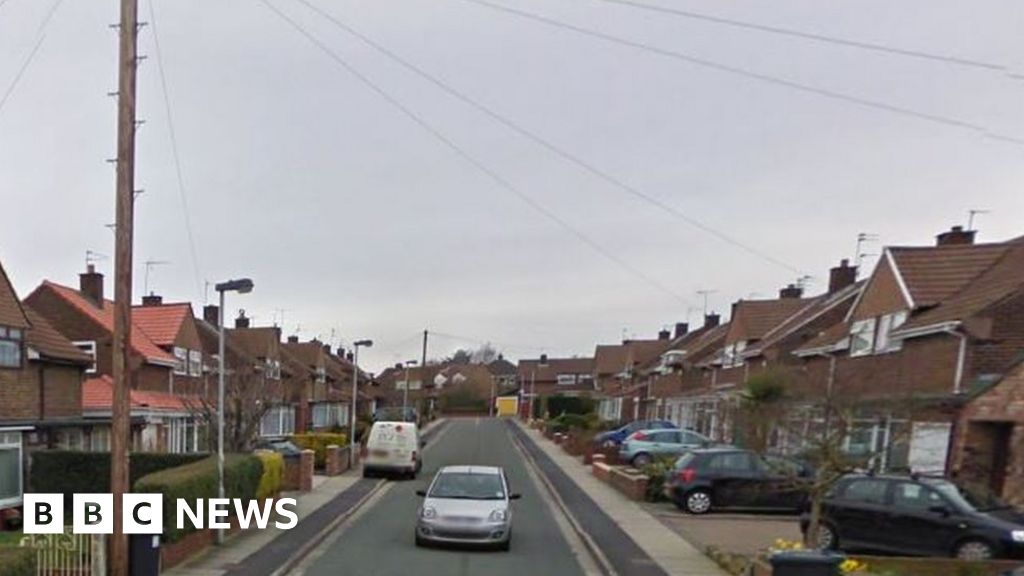 Woman, 86, dies fleeing 'reckless' arson attack in Maghull BBC News