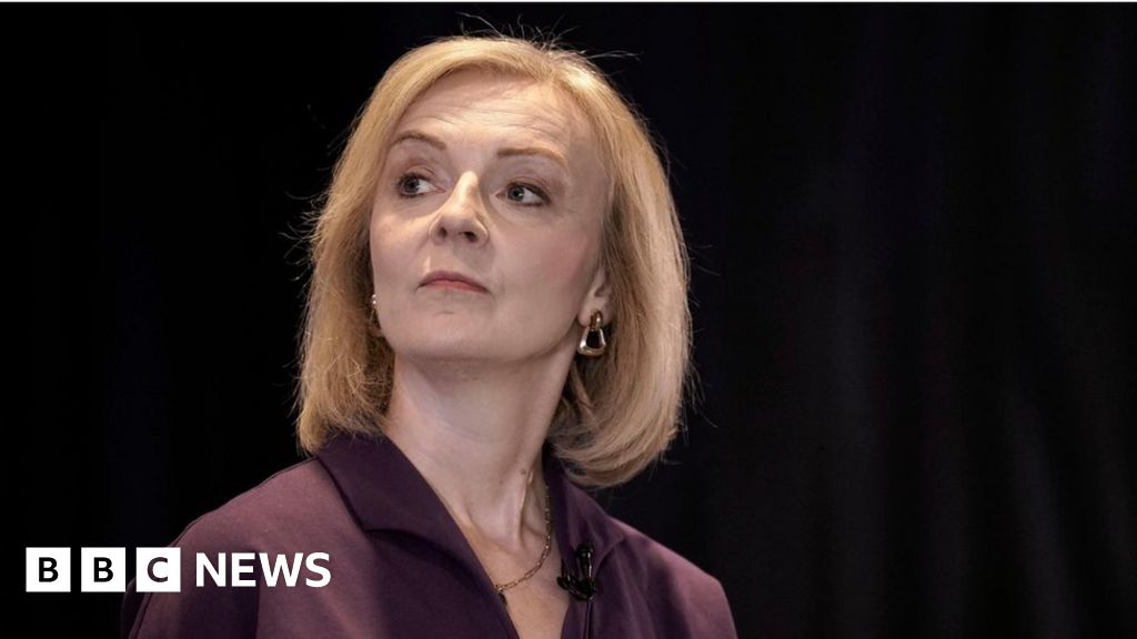 Tory leadership: Liz Truss cancels BBC interview with Nick Robinson