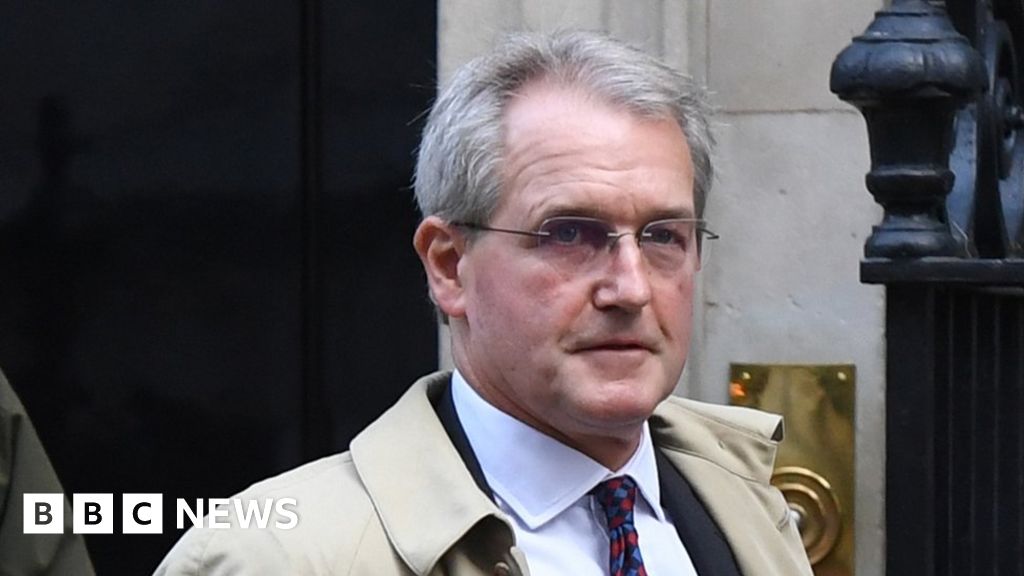 Owen Paterson: Tory MPs in bid to stop colleague's suspension