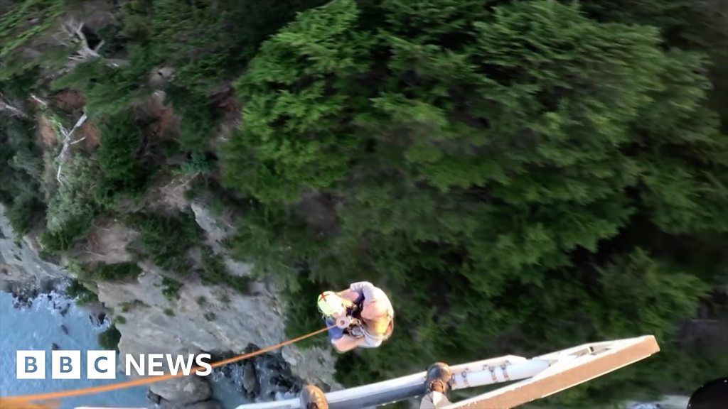 Watch Elderly Man Air Rescued After Cliff Fall Watch Elderly Man Air Rescued After Cliff Fall