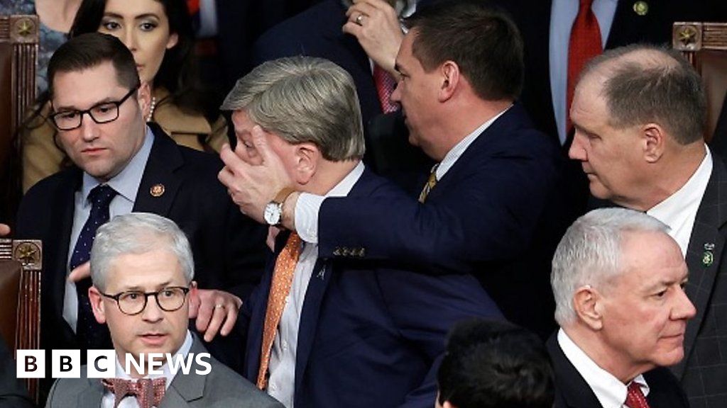 Congressman Mike Rogers physically restrained over Speaker vote