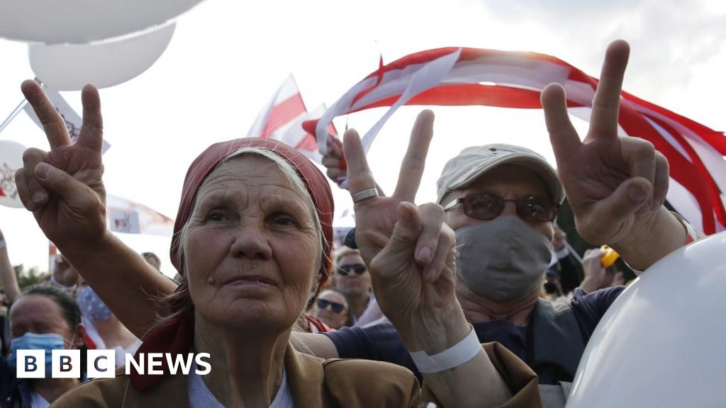 belarus-opposition-rally-attracts-thousands-despite-crackdown-bbc-news